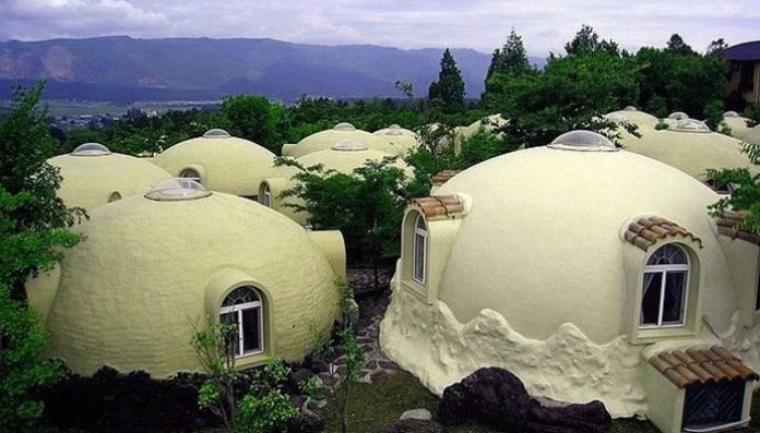 Японский дом из пенопласта
