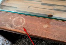 Убрать пятна с деревянной мебели